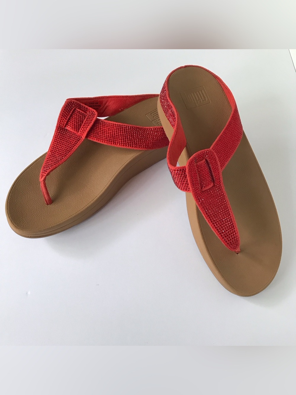 FITFLOP Isabelle Red Rhinestone  Platform Wedge Thong Sandals Womens US 9